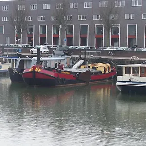 3* Aparthotel Boat-apartment Hoop